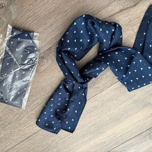 Navy Blue Patterned Men's Tie and scarf/hankchief